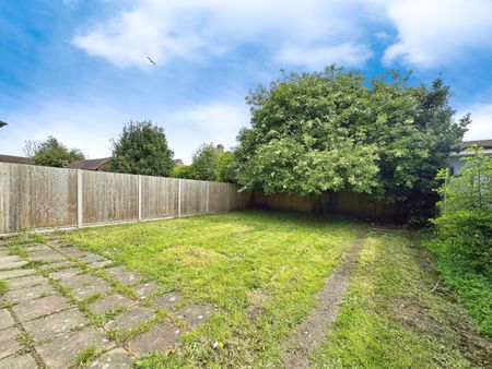 3 bedroom house to rent - Photo 2