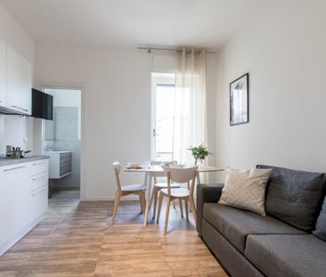 Wonderful single room in Via Riccardo Pitteri - Photo 1