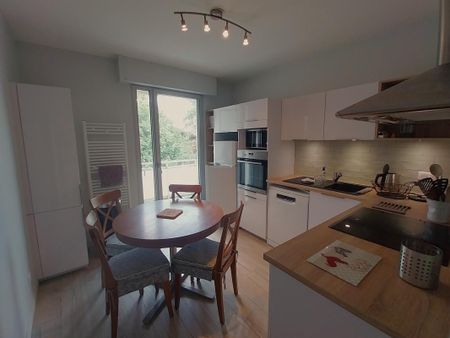 Location Appartement 4 pièces Meublé 98m² TASSIN LA DEMI LUNE 69160 - Photo 5