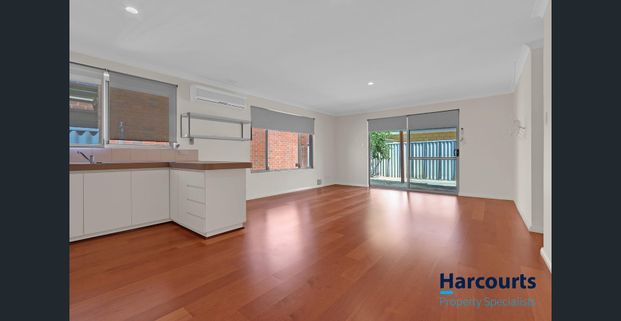 Rossmoyne High School Zone - Freshly Updated 3x2 in Prime Riverton Location - Photo 1