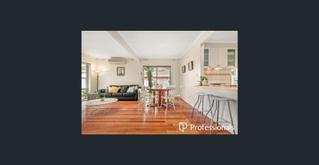 Move-In Ready Family Home | 4 Bedrooms in Prime Mulgrave Location - Photo 2