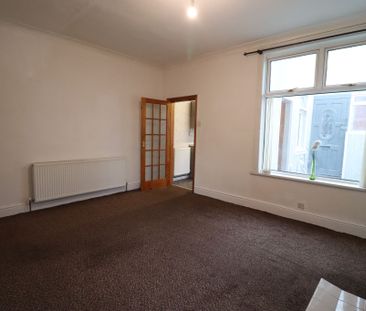 3 Bedroom End Terraced House To Rent - Photo 5