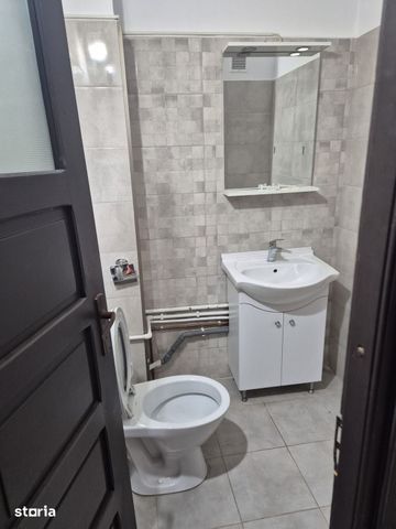 Apartament decomandat, trei camere, mobilat, utilat, 1Mai-Ciuperca - Photo 3