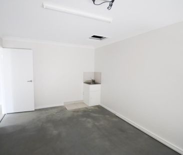 Great price and location! - Photo 3