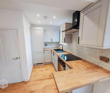 3 bedroom semi-detached house to rent - Photo 6