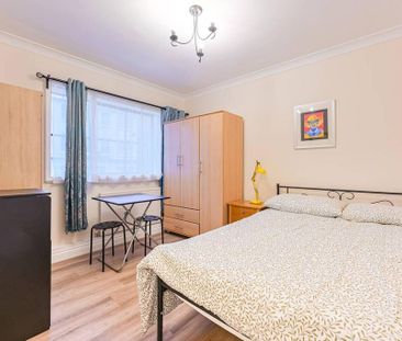 2 bedroom flat to rent - Photo 6