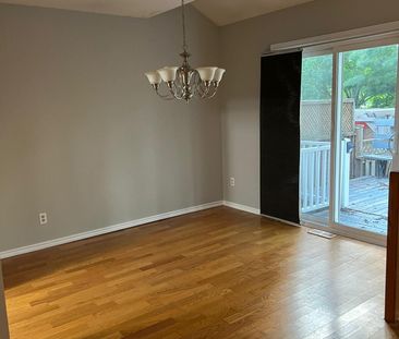 For Lease - 61 Rueter Street, Barrhaven, Ontario - Photo 4