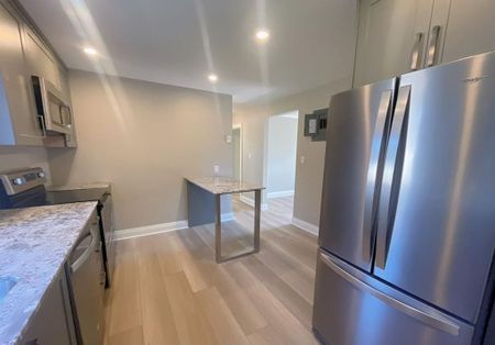 For Lease - 15 John Street Unit# 4, St. Catharines, Ontario - Photo 3