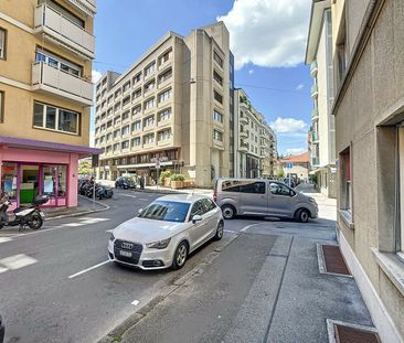 JOLI LOGEMENT SITUE AU CENTRE-VILLE - Foto 4