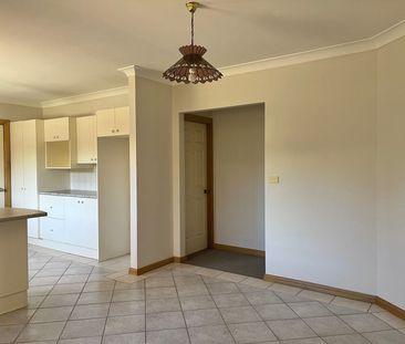 LIVING BY THE BAY - Photo 2