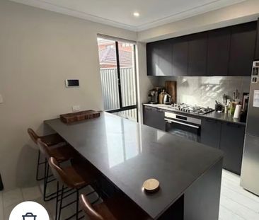 East Victoria Park - Photo 6