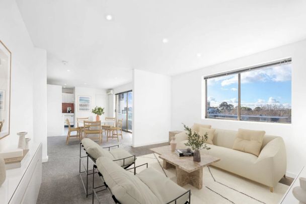 STYLISH ONE-BEDROOM APARTMENT WITH BALCONY IN THE HEART OF ST KILDA - Photo 1