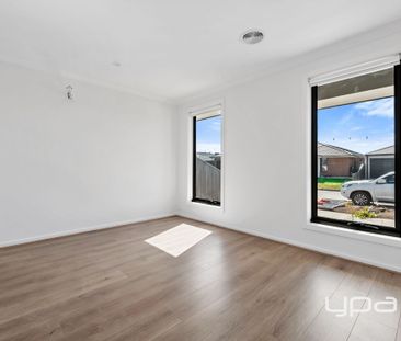 Brand New Family Home! - Photo 6