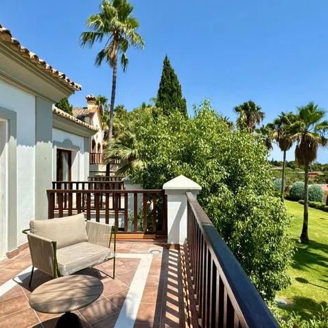 Alquiler de casa o chalet independiente en Calle Capellania, 17 - Photo 1