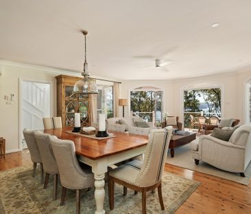 Fully furnished executive home with stunning Pittwater views - Photo 2