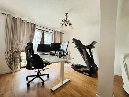 3 bedroom property to rent - Photo 4