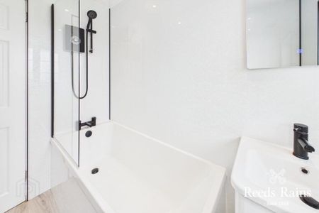 54 Skipperstone Road, Bangor, BT20 4ES - Photo 4
