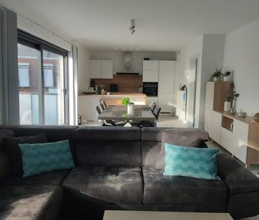 Appartement te huur - Photo 1