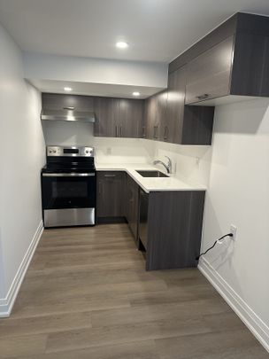 For Lease - 40 Autumn Drive Unit# Basement, Wasaga Beach, Ontario - Photo 1
