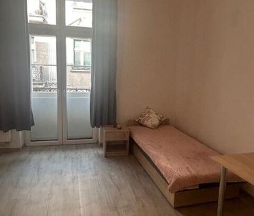 Bezczynszowa kawalerka pod wynajem - Zdjęcie 2