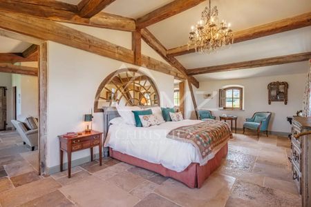 Propriété exceptionnelle au coeur du Luberon - Photo 2
