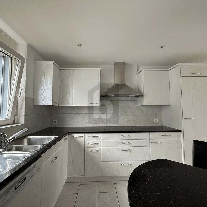 SPACIOUS WITH BALCONY AND PLENTY OF DAYLIGHT! - Photo 1