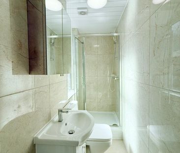 2 bed Apartment for Rent - Photo 6