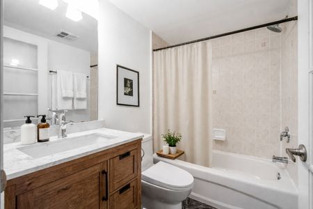 For Lease - 68 Carr Street Unit# TH21, Toronto, Ontario - Photo 4