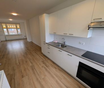 Te huur: Appartement Goeverneurlaan in Den Haag - Photo 2