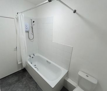 Flat 6 The Old Vicarage, Halesowen Road, Cradley Heath - Photo 6