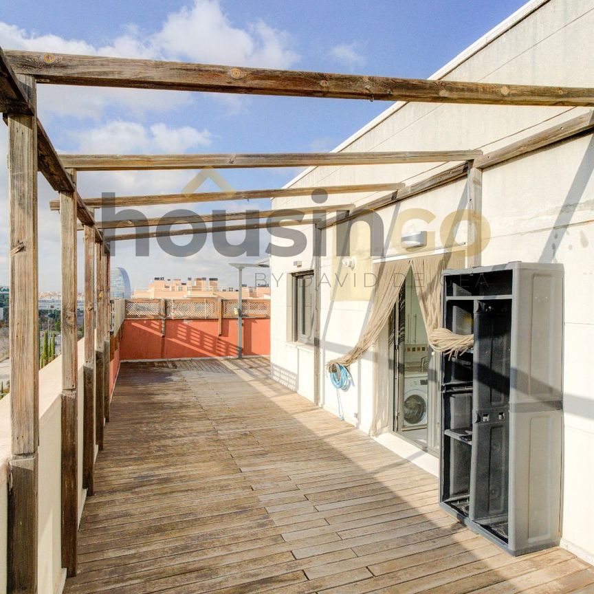 Penthouse for rent in Madrid (Hortaleza) - Photo 1