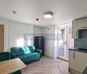 1 bedroom flat to rent - Photo 6