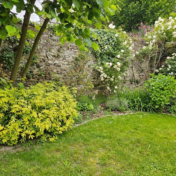 8 pièces - Meublé - 204 m² - RDC - Colocation non autorisée - Photo 1