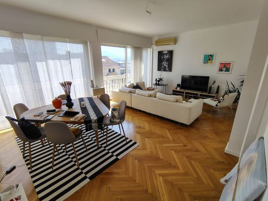 Location Appartement 3 pièces 81m² MARSEILLE 8ème - Photo 1