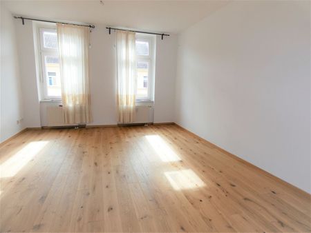 Wohnen in Schönefeld: 3-Zi. Whg mit offener Küche, Balkon, LIFT im Haus - Photo 4