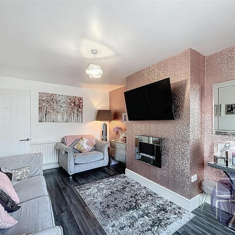 2 bedroom cottage to rent - Photo 1