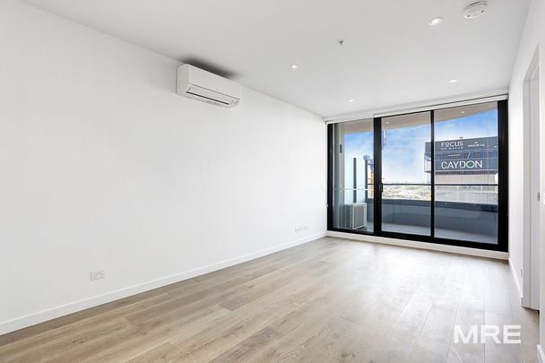 812/40 Hall Street, Moonee Ponds - Photo 1