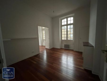 Appartement à louer 3 pièces 61.35m² - Photo 2