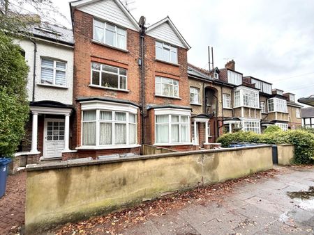 Studio to rent - Photo 3