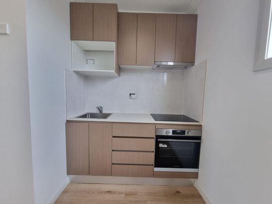 Prime Location! Water Usage Included! - Photo 1