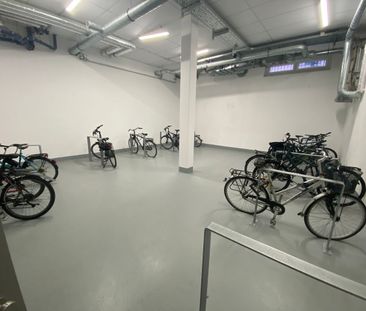 Zentral gelegenes 1 Zimmer Appartement mit Einbauküche - Photo 1