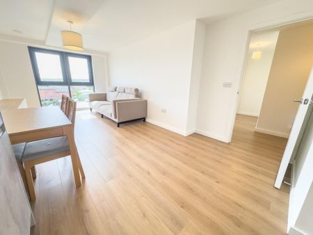 2 bedroom apartment to rent - Photo 2