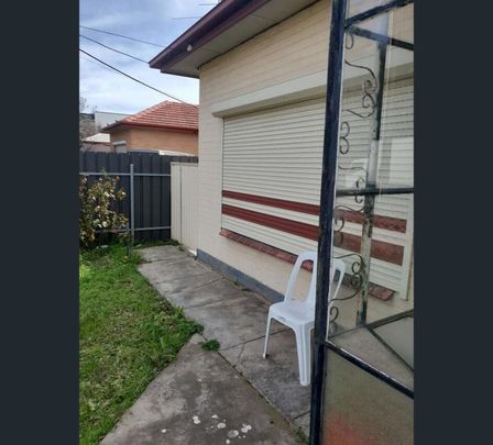 4 Mcegan Court, Evanston Park, SA 5116 - Photo 1