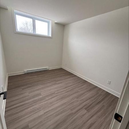 2 CH - 1 SDB - Saint-Hyacinthe - $1,450 /mo - Photo 3