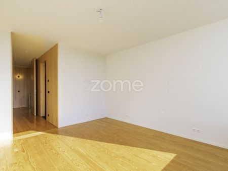 3 room luxury House for rent in Porto, Portugal - Photo 3