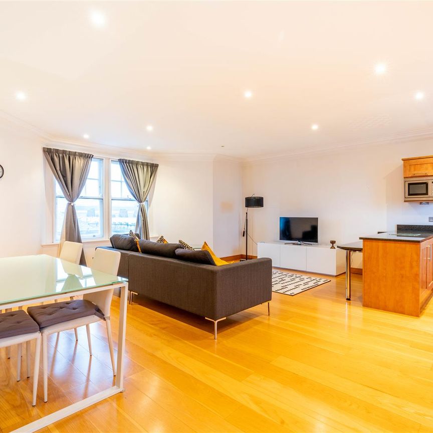 2 bed apartment to rent in Grainger Street, City Centre, NE1 - Photo 1