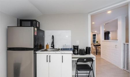For Lease - 38 Inchbury Street Unit# 3, Hamilton, Ontario - Photo 2