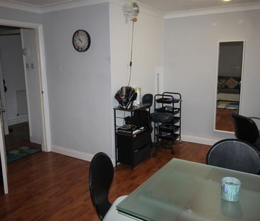 Benjamin House, High Wycombe - Photo 1