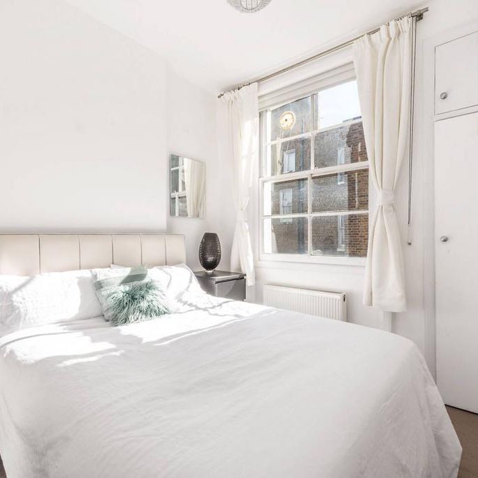 1 bedroom flat to rent - Photo 1