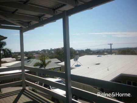 2 BEDROOM UNIT WITH OCEAN VIEWS IN SOUTH GLADSTONE - Photo 5